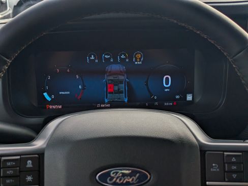 New 2025 Ford F150 Lariat w/ Equipment Group 502A High image 28