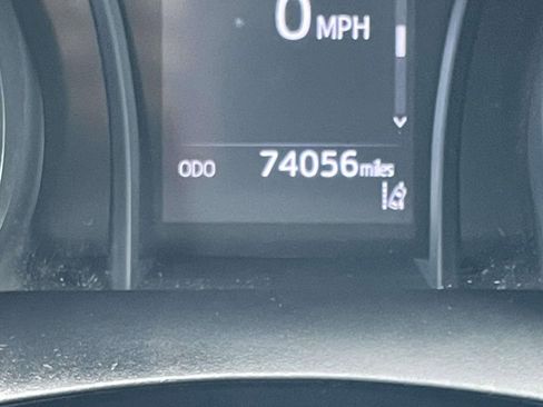 Used 2021 Toyota Camry SE image 37