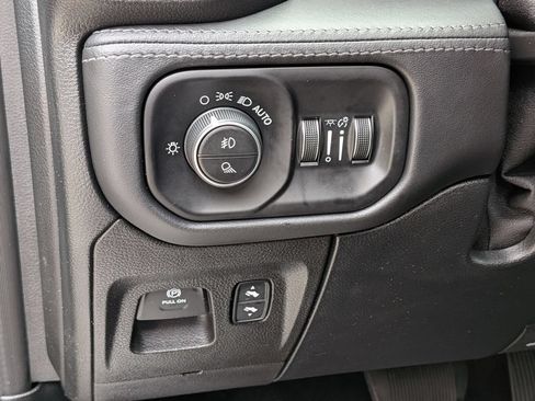 Certified 2020 RAM 1500 Limited AWD/4WD image 16
