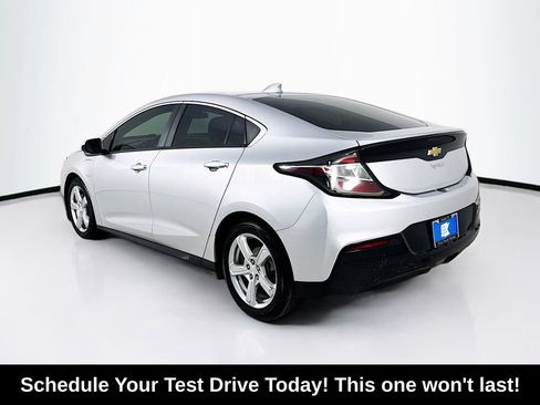 Used 2017 Chevrolet Volt LT w/ Comfort Package FWD image 6