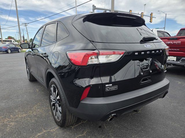 Used 2022 Ford Escape SE w/ SE Sport Appearance Package AWD/4WD image 38