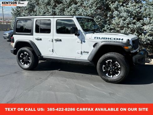 Used 2024 Jeep Wrangler Unlimited Rubicon 4xe image 11