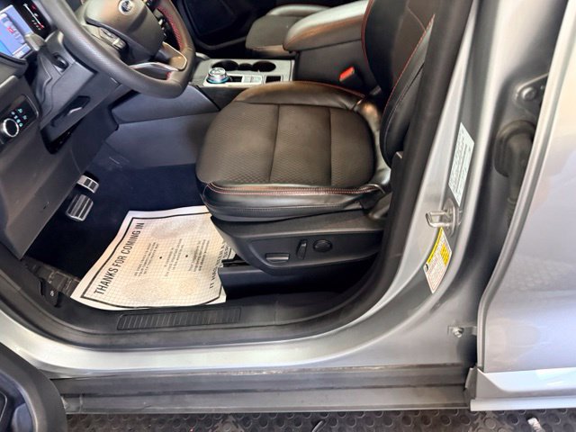 Used 2023 Ford Escape ST-Line w/ Tech Pack #1 AWD/4WD image 21