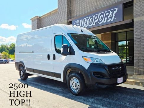 Used 2023 RAM ProMaster 2500 FWD image 1