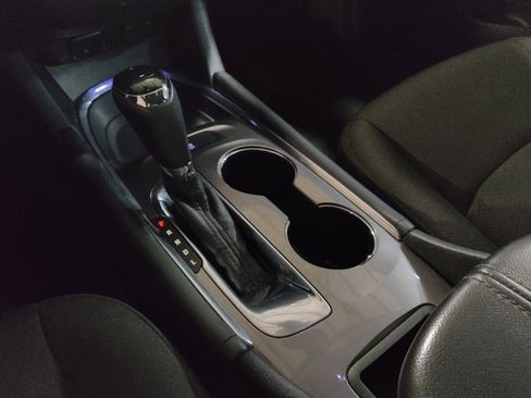 Used 2018 Chevrolet Malibu LT FWD image 26