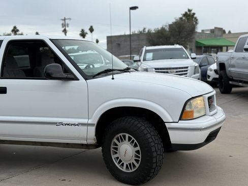 Used 1998 GMC Sonoma SLS w/ Popular Marketing Option Pkg image 4