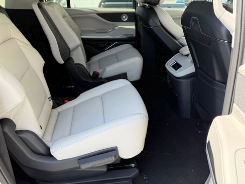 New 2026 Lincoln Navigator L Reserve image 15