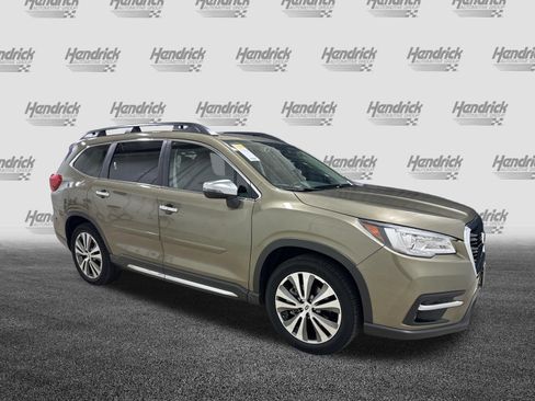 Used 2022 Subaru Ascent Touring AWD/4WD image 2
