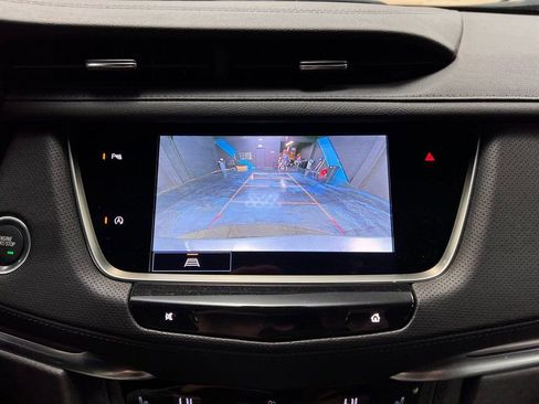 Used 2025 Cadillac XT5 Luxury image 7