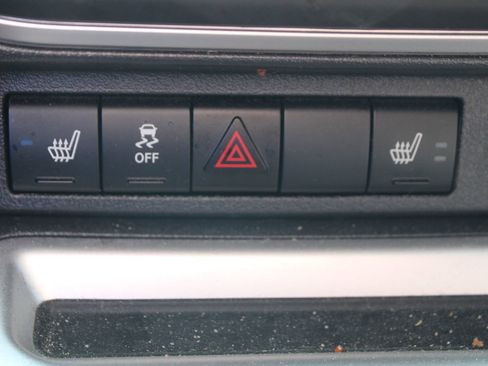 Used 2015 Jeep Compass Limited w/ Sun/Sound Group image 34