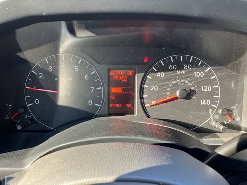 Used 2021 Nissan NV 2500 SV image 20