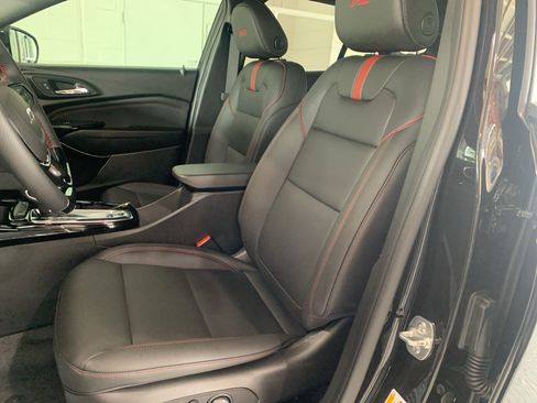 New 2026 Chevrolet Trax RS w/ Driver Confidence Package FWD image 12
