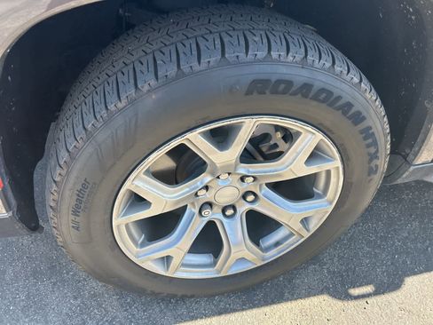 Used 2022 Jeep Wagoneer Series II image 35