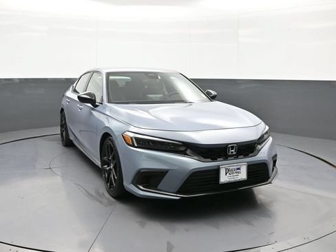 Certified 2024 Honda Civic Sport image 3
