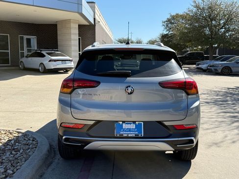 Used 2023 Buick Encore GX Essence w/ Experience Buick Package image 4