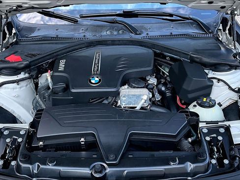Used 2015 BMW 328i Sedan RWD image 32