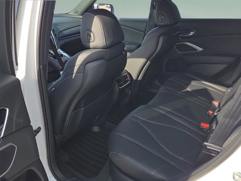 New 2026 Acura RDX SH-AWD image 11