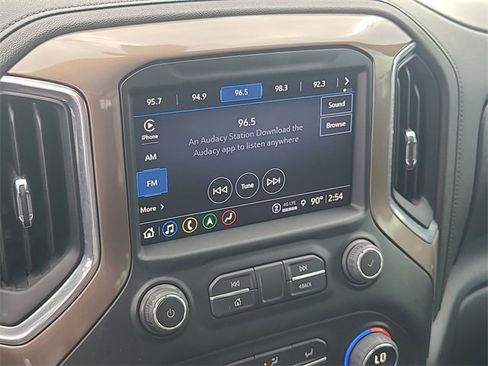 Used 2023 Chevrolet Silverado 2500 High Country w/ Z71 Off-Road Package image 31