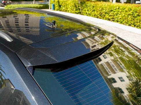 Used 2022 Lamborghini Urus image 45