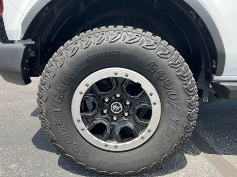 Used 2022 Ford Bronco 4-Door w/ Sasquatch Package AWD/4WD image 33