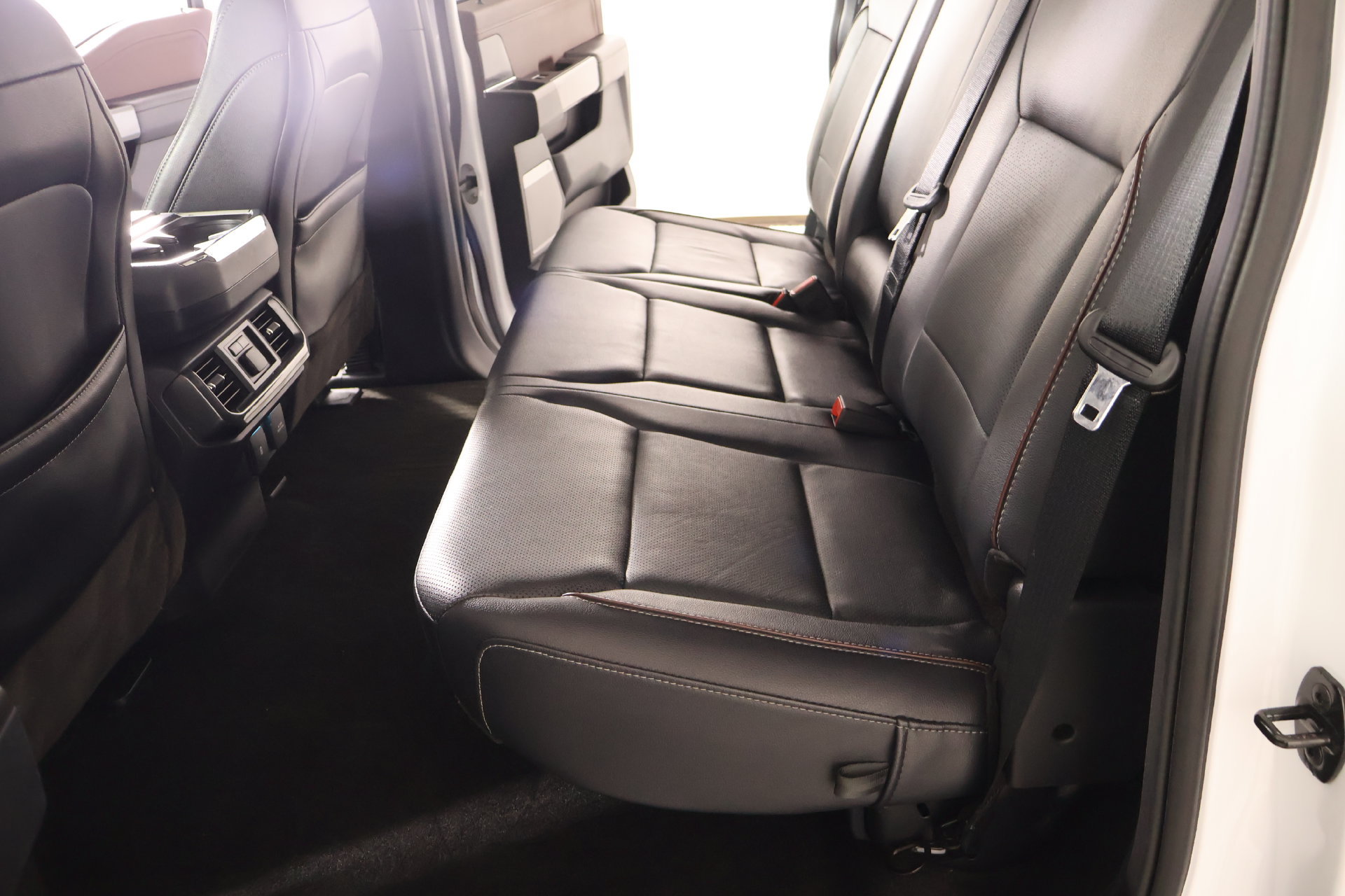 Used 2023 Ford F150 Lariat w/ Equipment Group 502A High AWD/4WD image 14