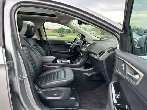 Used 2020 Ford Edge SEL w/ Convenience Package AWD/4WD image 22