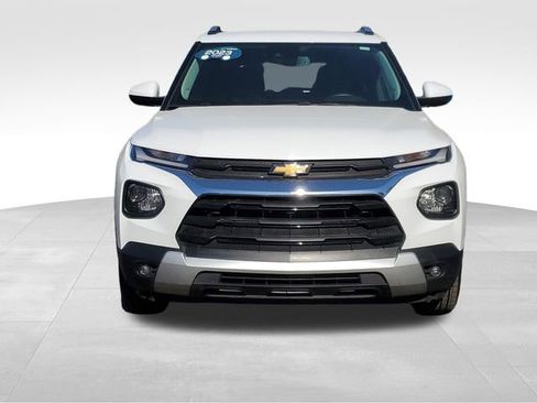 Certified 2023 Chevrolet TrailBlazer LT w/ Convenience Package AWD/4WD image 8