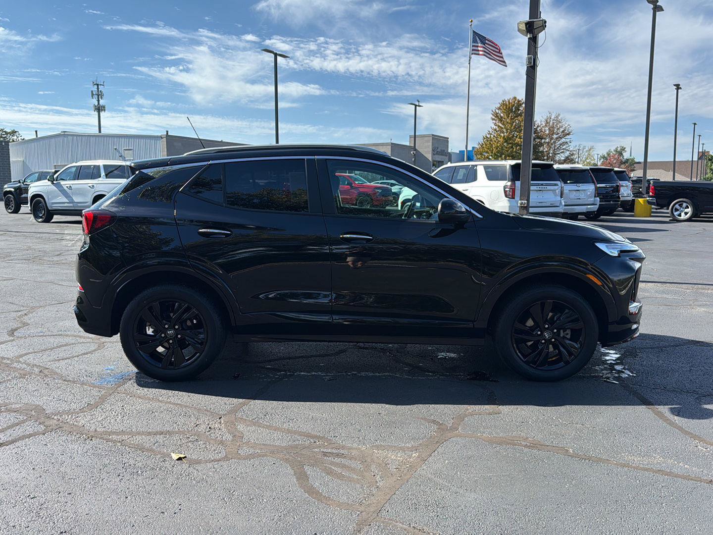Used 2024 Buick Encore GX Sport Touring AWD/4WD image 6