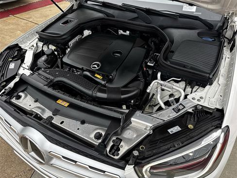 Used 2022 Mercedes-Benz GLC 300 image 33