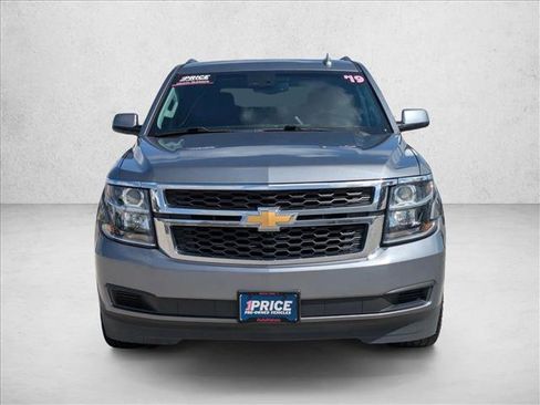 Used 2019 Chevrolet Tahoe LT image 2