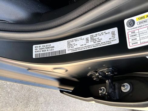 Used 2022 RAM 1500 Laramie image 33