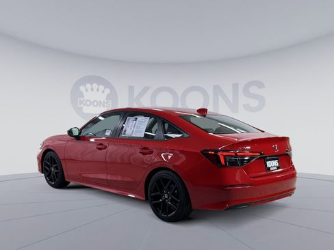 Used 2025 Honda Civic Sport image 10