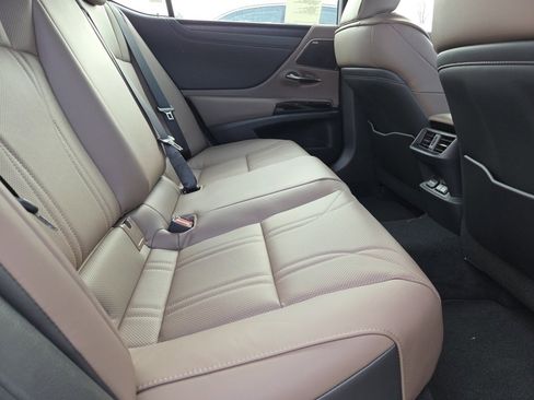 New 2025 Lexus ES 350 Luxury image 5