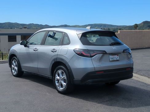 Certified 2024 Honda HR-V LX image 8