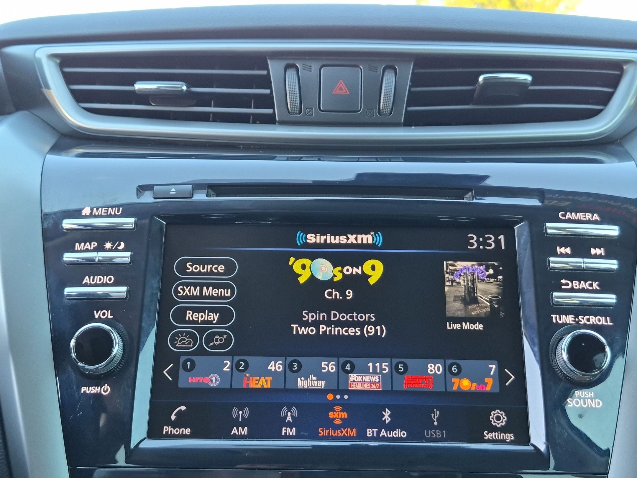 Used 2024 Nissan Murano SL FWD image 23