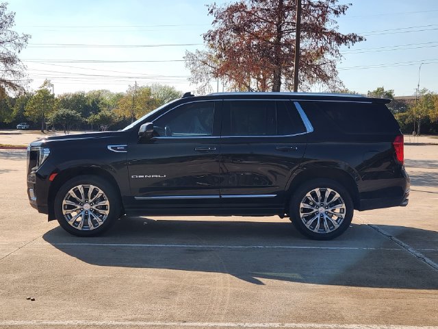 Used 2022 GMC Yukon Denali AWD/4WD image 4