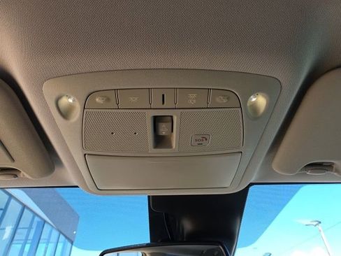 Used 2021 Nissan Rogue Sport SL w/ Premium Package image 20