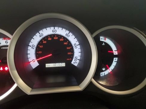 Used 2013 Toyota Tacoma 2WD Access Cab image 16