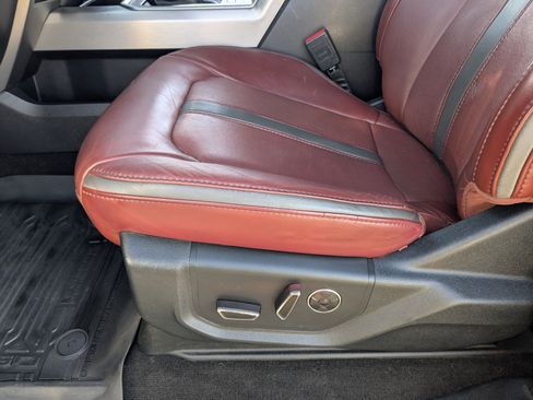 Used 2020 Ford F150 Platinum w/ Technology Package image 20