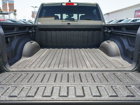 New 2026 RAM 1500 Big Horn AWD/4WD image 14