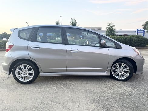 Used 2009 Honda Fit Sport image 22