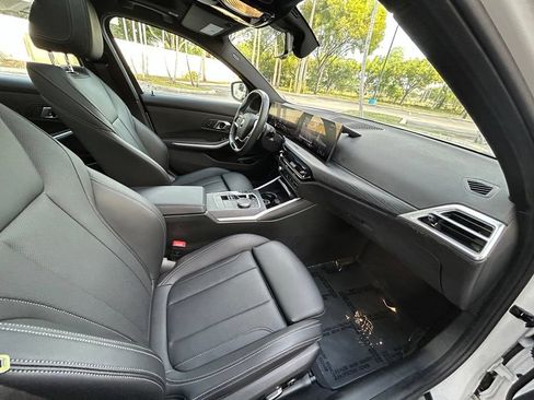 Used 2025 BMW 330i Sedan RWD image 30