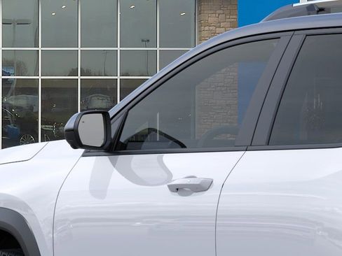New 2026 Chevrolet Equinox LT w/ Convenience Package II AWD/4WD image 12