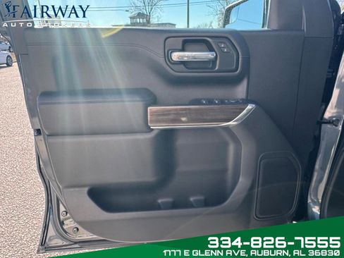 Used 2021 Chevrolet Silverado 1500 LT image 25