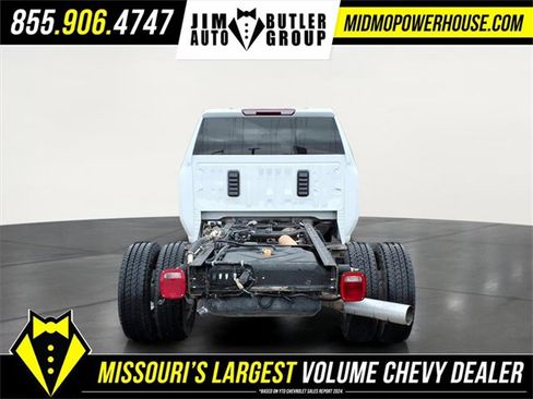 Used 2024 Chevrolet Silverado 3500 W/T w/ WT Convenience Package image 5