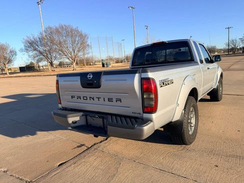 Used 2004 Nissan Frontier XE Desert Runner w/ (VTP) Value Truck Pkg image 29