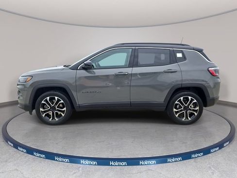 Used 2023 Jeep Compass Limited AWD/4WD image 9