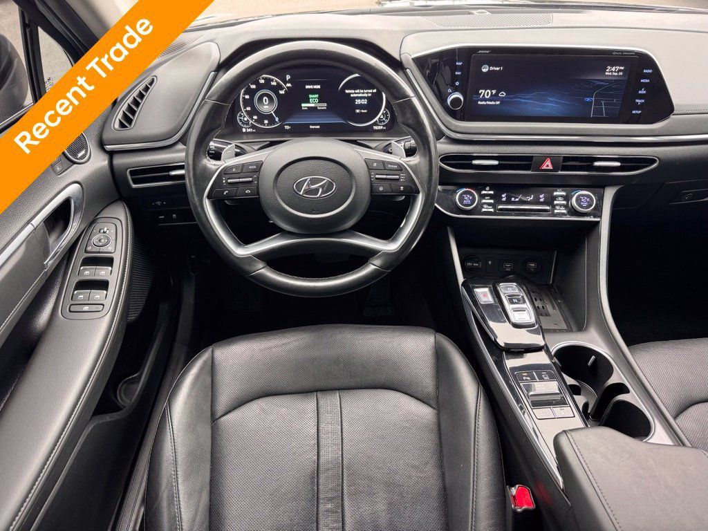 Used 2022 Hyundai Sonata Limited FWD image 2