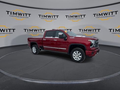Used 2024 Chevrolet Silverado 2500 High Country w/ High Country Premium Package image 3