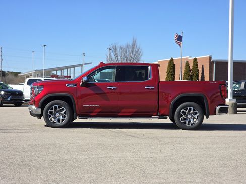 New 2026 GMC Sierra 1500 SLT w/ SLT Premium Package AWD/4WD image 3